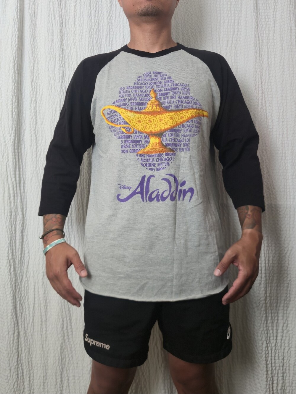 Disney Aladdin The Broadway Musical Shirt Adult XL Raglan Tee 3/4 Sleeve